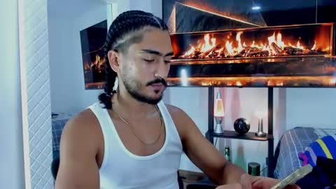 Snapshot of david_johnson372 chatting on 06-15-26, 12:02 Hey im David that loves to explore and speak their fantasies. Very open talktative and nice. Feel free to chat with me online show from 06-15-26, 12:02