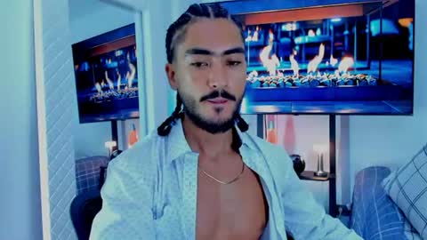 Snapshot of david_johnson372 chatting on 06-29-26, 12:17 Hey im David that loves to explore and speak their fantasies. Very open talktative and nice. Feel free to chat with me online show from 06-29-26, 12:17