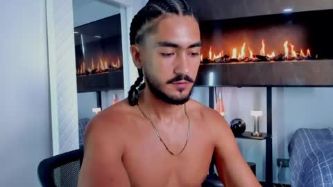 Snapshot of david_johnson372 chatting on 06-29-26, 12:16 Hey im David that loves to explore and speak their fantasies. Very open talktative and nice. Feel free to chat with me online show from 06-29-26, 12:16
