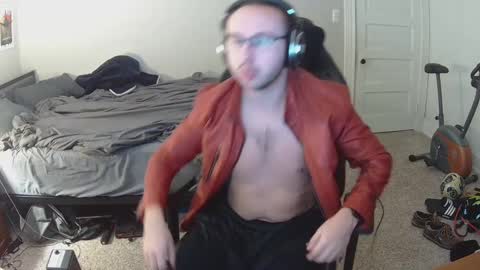 Snapshot of david_novabear chatting on 12-04-24, 12:52 David online show from 12-04-24, 12:52