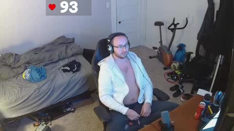 Snapshot of david_novabear chatting on 12-08-24, 12:07 David online show from 12-08-24, 12:07