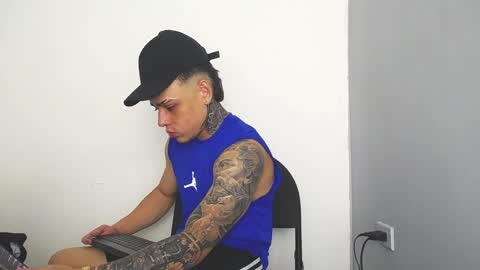 Snapshot of david_rousse_ chatting on 09-09-25, 03:28 luis online show from 09-09-25, 03:28