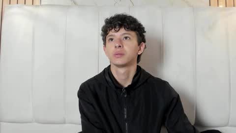 Snapshot of david_roy_ chatting on 02-23-26, 12:57 Roy online show from 02-23-26, 12:57