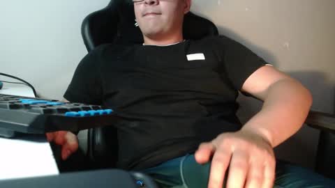 david smit online show from 12-18-25, 05:52