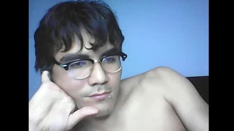 Snapshot of david_stuart07 chatting on 02-28-25, 09:44 davidstuart online show from 02-28-25, 09:44