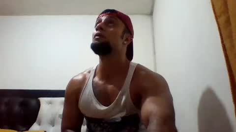 Snapshot of davidcr89 chatting on 09-17-25, 05:31 davidcr89 online show from 09-17-25, 05:31