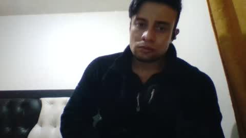 Snapshot of davidcr89 chatting on 10-11-25, 10:14 davidcr89 online show from 10-11-25, 10:14