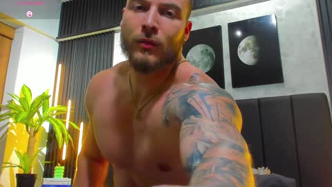 Snapshot of davidd_blake chatting on 01-30-25, 04:58 David Blakee online show from 01-30-25, 04:58