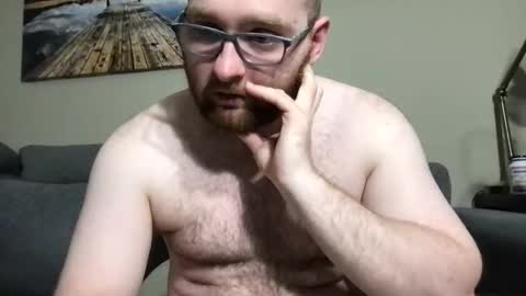 Snapshot of davidker12332147 chatting on 05-20-26, 02:40 David online show from 05-20-26, 02:40
