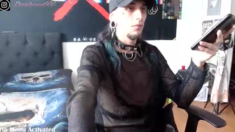 Snapshot of davidroses420 chatting on 10-08-25, 08:17 online show from 10-08-25, 08:17