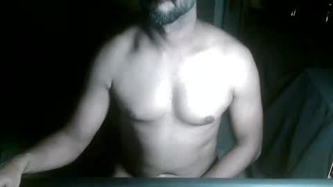 Snapshot of davidtroy26 chatting on 07-17-26, 07:41 davidtroy26 online show from 07-17-26, 07:41