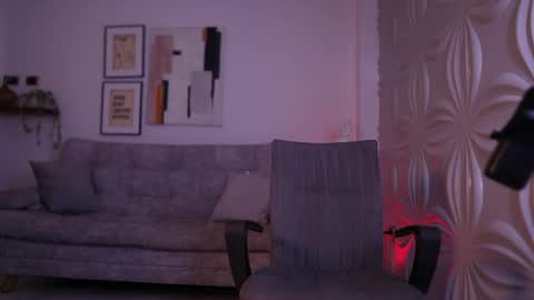 Davies brown    schedule 12pm to 5pm col time online show from 04-18-26, 09:04