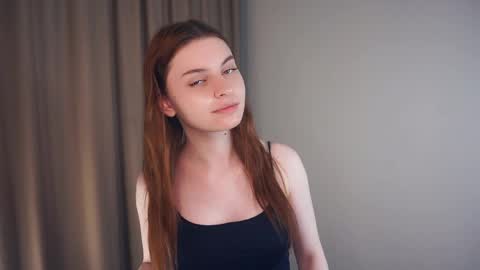 Louise online show from 04-25-26, 10:51