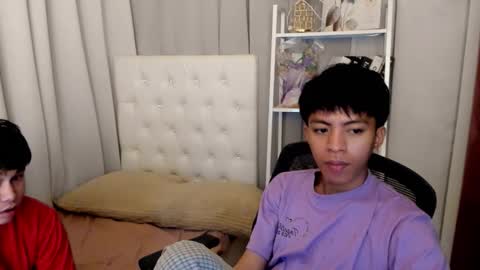 Snapshot of davincihugecock chatting on 02-25-26, 04:38 daniel online show from 02-25-26, 04:38