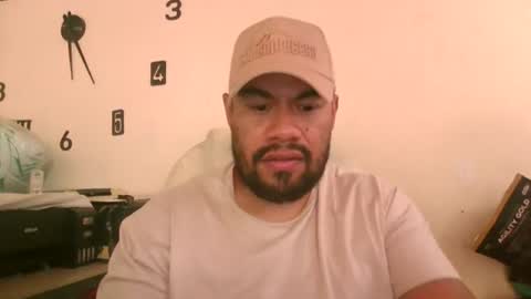 Snapshot of davinson_lopez35 chatting on 06-24-26, 02:27 davinson_lopez35 online show from 06-24-26, 02:27