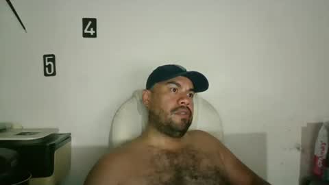 Snapshot of davinson_lopez35 chatting on 07-15-26, 01:55 davinson_lopez35 online show from 07-15-26, 01:55