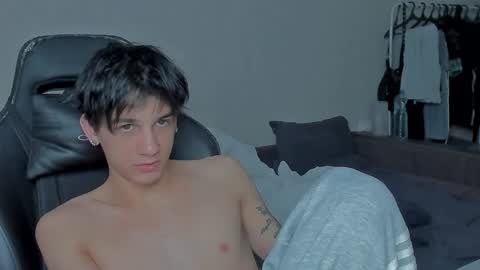 davis online show from 12-20-24, 08:12