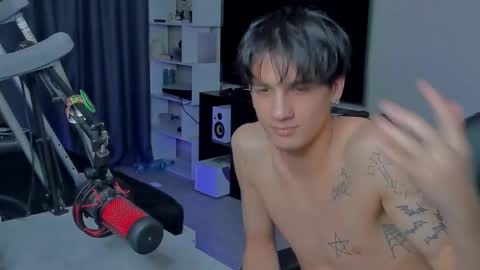 davis online show from 09-09-25, 12:32