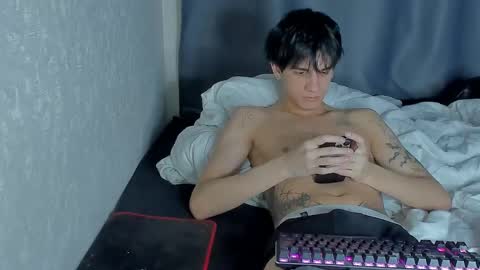 davis online show from 10-29-25, 04:37