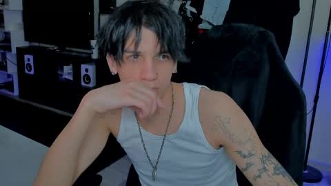 davis online show from 04-22-26, 05:25