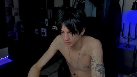 Snapshot of davisross chatting on 06-16-26, 11:40 davis online show from 06-16-26, 11:40