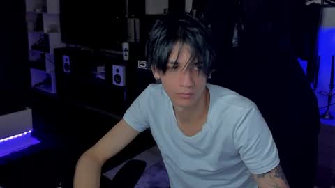 Snapshot of davisross chatting on 07-18-26, 12:31 davis online show from 07-18-26, 12:31