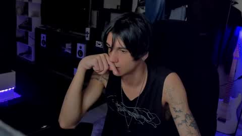 Snapshot of davisross chatting on 07-30-26, 05:17 davis online show from 07-30-26, 05:17