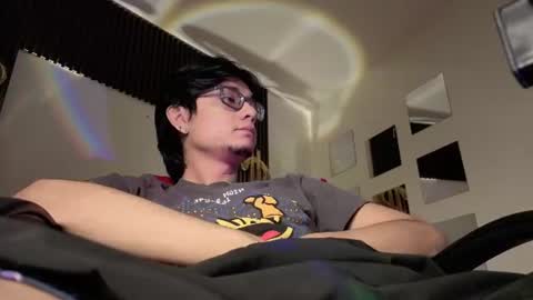 Snapshot of davoxer chatting on 07-18-26, 04:16 davoxer online show from 07-18-26, 04:16