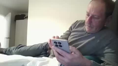 davyboi15 online show from 04-10-26, 08:13
