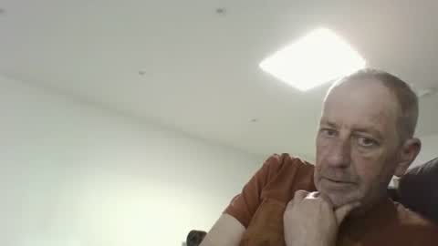 davyboi15 online show from 04-30-26, 07:25