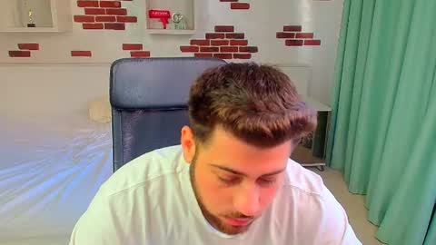 Snapshot of daxgreer chatting on 06-14-26, 04:14 DaxGreer online show from 06-14-26, 04:14