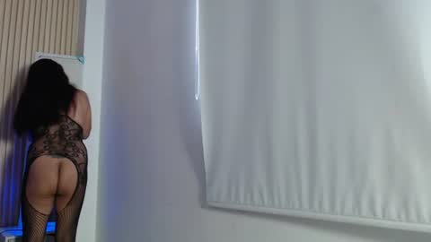 Snapshot of dayana_mendozaa69 chatting on 06-29-26, 01:11 Dayana online show from 06-29-26, 01:11