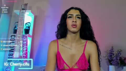 Snapshot of dayanahill2 chatting on 06-10-26, 08:35 Dayana Hill online show from 06-10-26, 08:35
