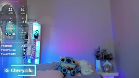 Snapshot of dayanahill2 chatting on 07-13-26, 10:01 Dayana Hill online show from 07-13-26, 10:01