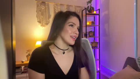 Snapshot of dayanavtx chatting on 11-03-25, 06:42 dayanavtx online show from 11-03-25, 06:42