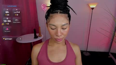 I am Dayanna  tecca online show from 03-11-25, 01:05