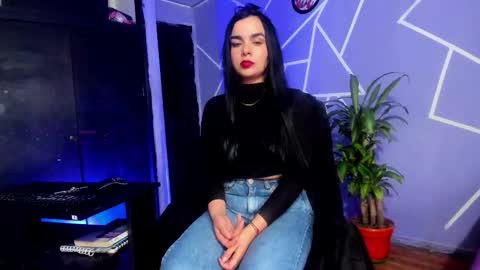 dayanporn online show from 11-16-25, 07:41