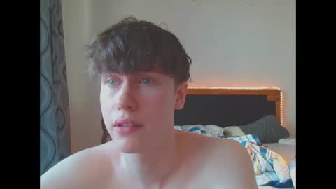 Snapshot of daypaul chatting on 01-08-25, 11:21 daypaul online show from 01-08-25, 11:21
