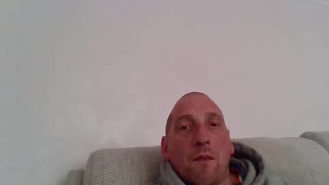 dazza2574 online show from 04-19-26, 07:40