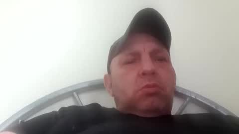 Snapshot of dazzaboxer chatting on 10-05-25, 01:20 dazzaboxer online show from 10-05-25, 01:20