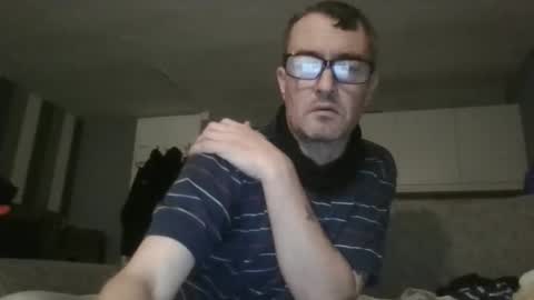 Dazzill online show from 11-11-25, 03:23