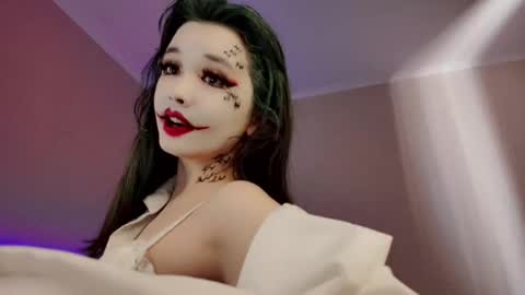 Natsumi online show from 10-31-25, 04:57