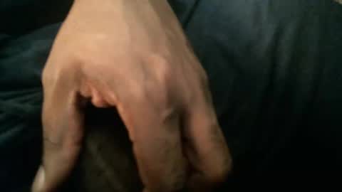 Snapshot of dbizzlenyc chatting on 01-08-25, 05:16 dbizzlenyc online show from 01-08-25, 05:16