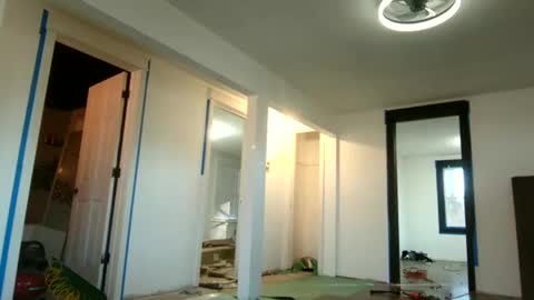 DCrush online show from 01-08-25, 09:23