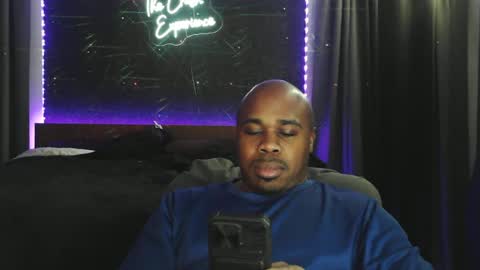 DCrush online show from 02-14-25, 04:26