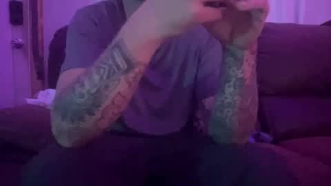 dcwells1992 online show from 10-28-25, 10:08