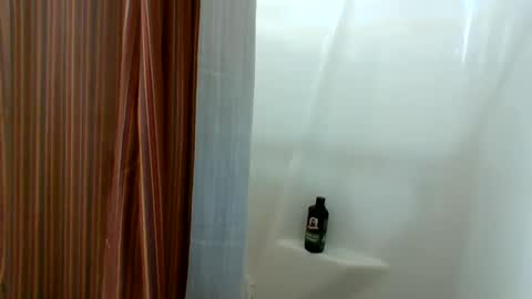 Snapshot of ddady22 chatting on 01-12-25, 01:16 ddady22 online show from 01-12-25, 01:16