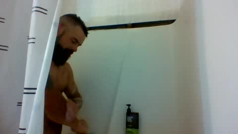 Snapshot of ddady22 chatting on 09-15-25, 10:04 ddady22 online show from 09-15-25, 10:04