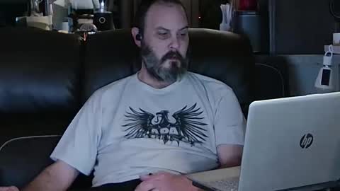 Snapshot of ddboobman chatting on 01-29-25, 12:33 want girl to play with me online show from 01-29-25, 12:33