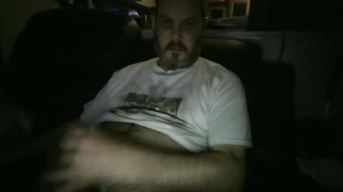 Snapshot of ddboobman chatting on 06-10-26, 07:18 want girl to play with me online show from 06-10-26, 07:18